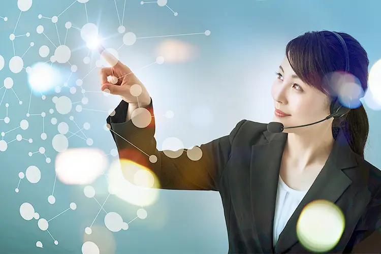 全国に渡る膨大なネットワークの中から最適な1点を導き出すオペレーター