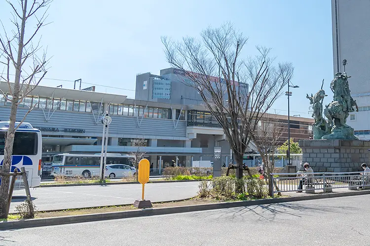 神奈川の貸切バス配車場所「小田原駅 西口ロータリー」