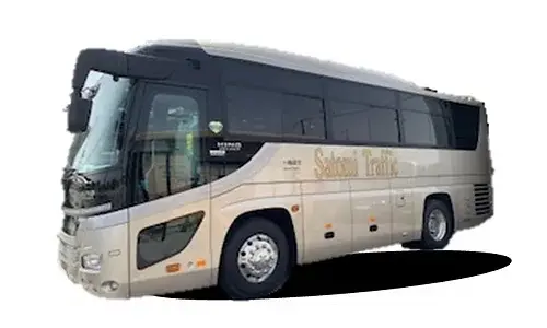 里見交通有限会社保有の中型バス
