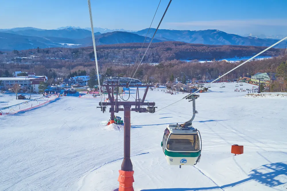長野の「白樺高原国際スキー場」