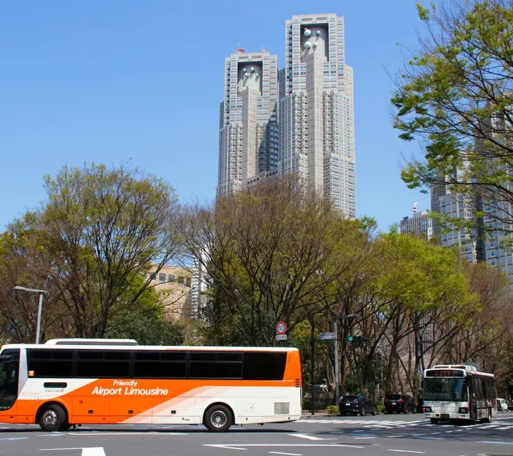 三菱ふそう vs 日野：バス徹底比較！乗り心地から車両構造まで | バス旅ねっと