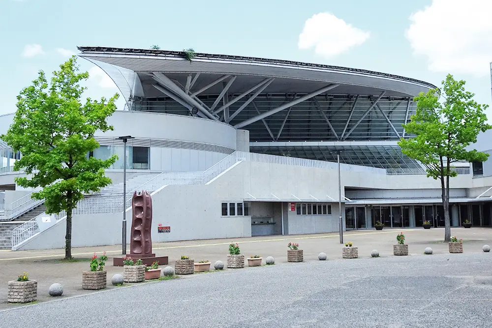 愛知県の小牧市スポーツ公園総合体育館「パークアリーナ小牧」