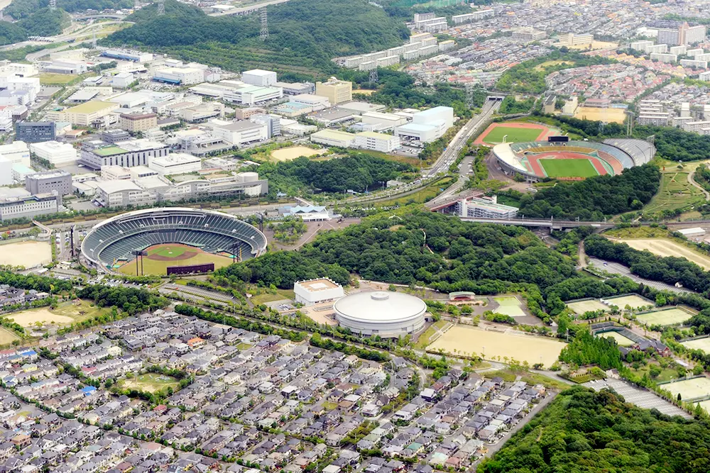 兵庫県の「神戸総合運動公園」