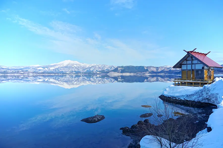 秋田県仙北市の田沢湖