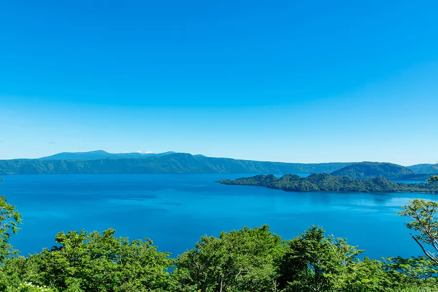 青森県の十和田湖