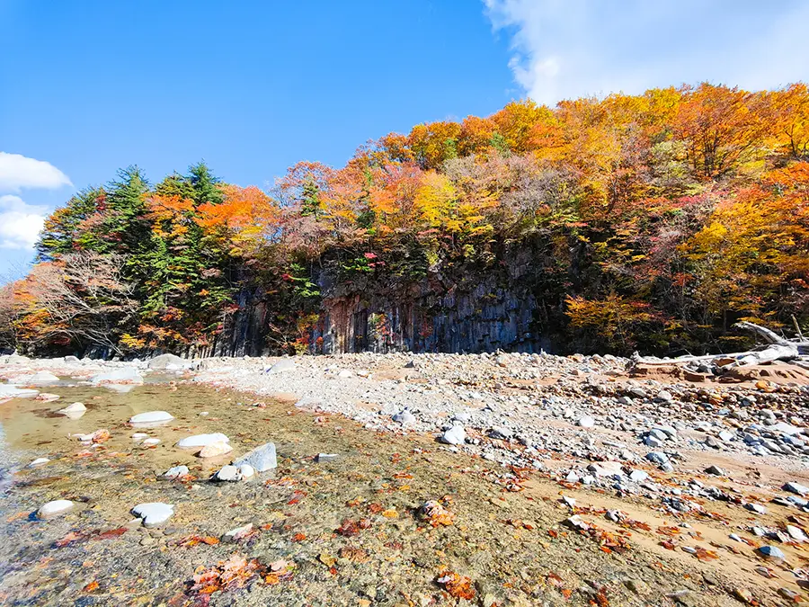 岩手県八幡平の松川渓谷