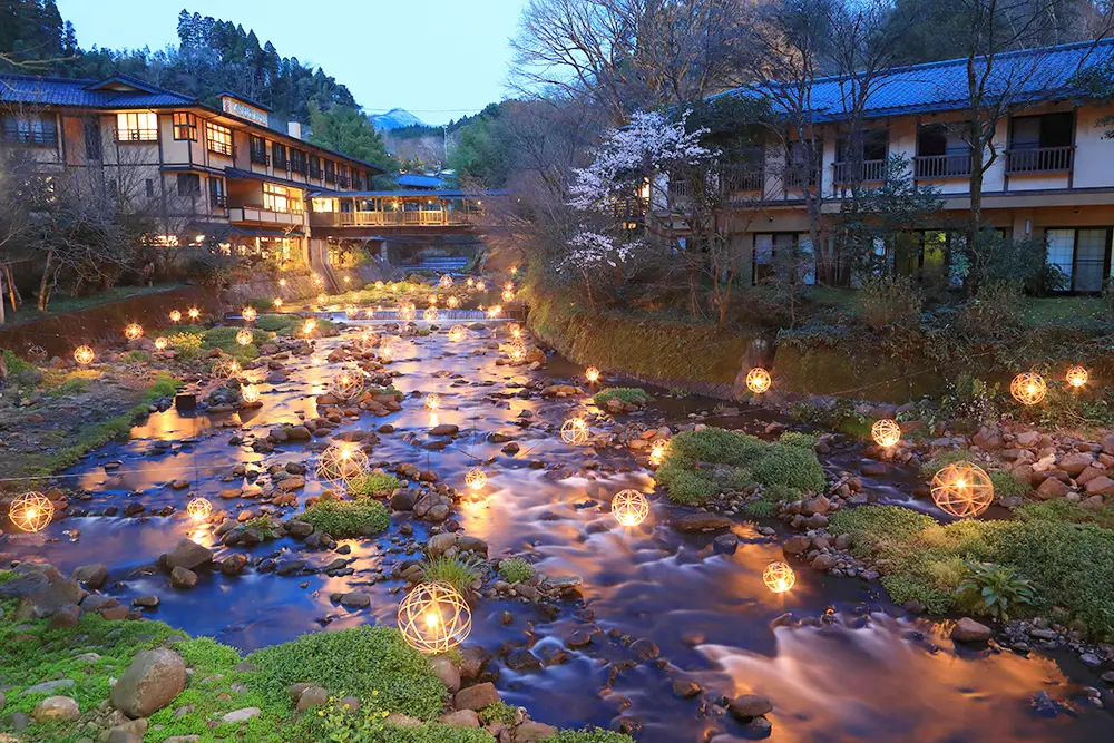 熊本県「黒川温泉」の湯あかり