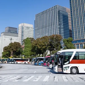 東京都で貸切バスを予約するための利用ガイド